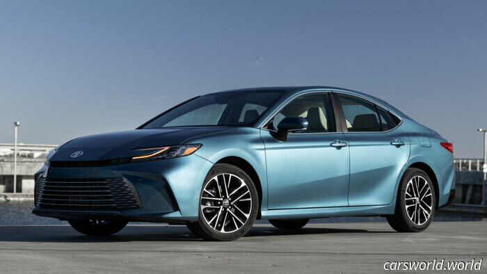 Toyota ha appena deciso che le auto dovrebbero durare quasi un decennio prima di un restyling | Carscoops